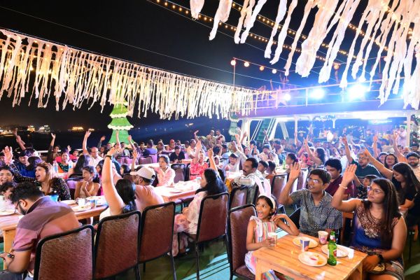 Princesa Dinner Party Cruise Goa