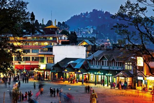 Gangtok and Darjeeling 5 Days Tour
