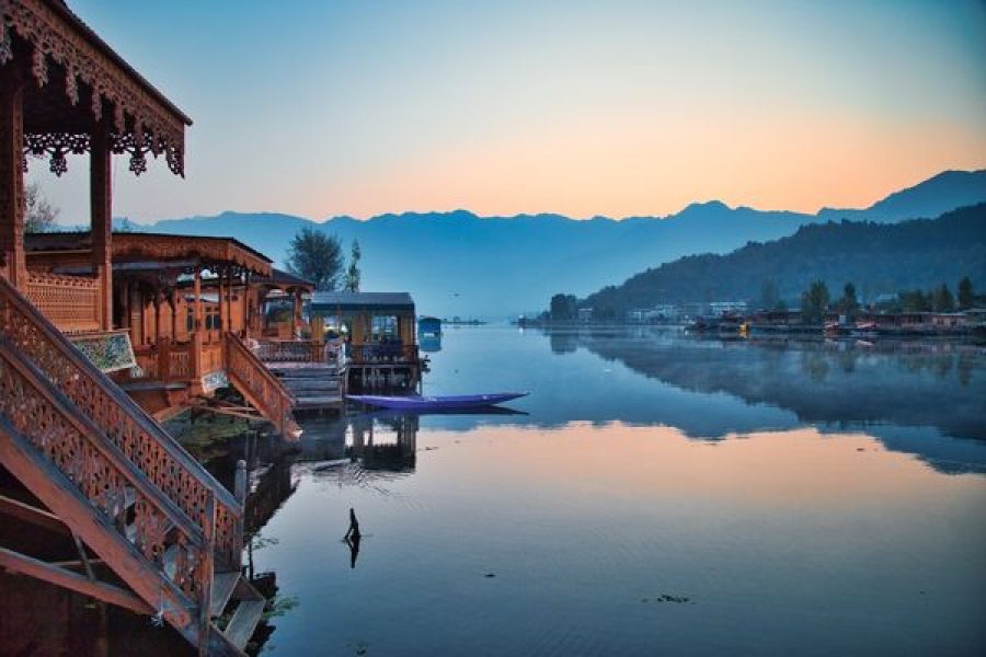 Dreamy Kashmir Tour