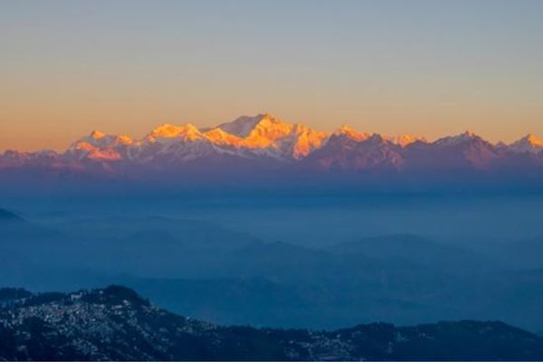 Gangtok Pelling and Darjeeling Tour